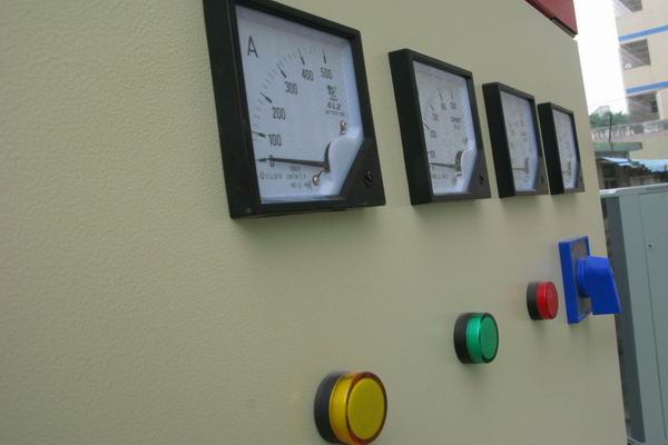 巧家配电箱-3683讲讲配电箱的好处有哪些